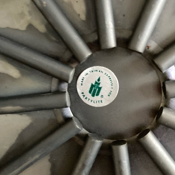 Metal plant stand Pillar candle holder Partylite - Picture 5 of 5